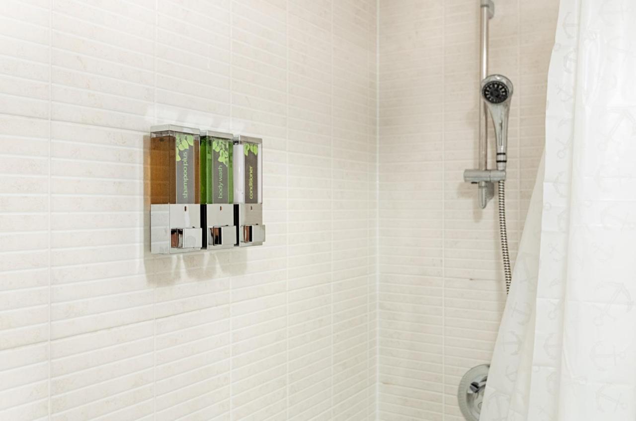 Apartamento Parking, Balcony, Fully Equipped Kitchen Swansea Exterior foto